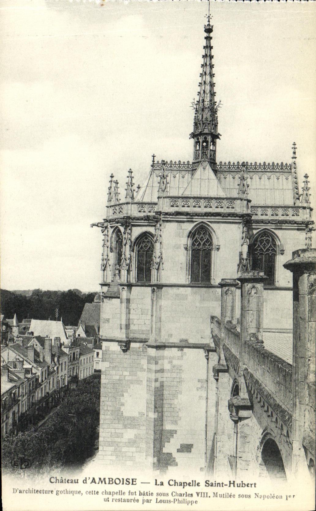 CPA Chateau d Amboise La Chapelle Saint Hubert