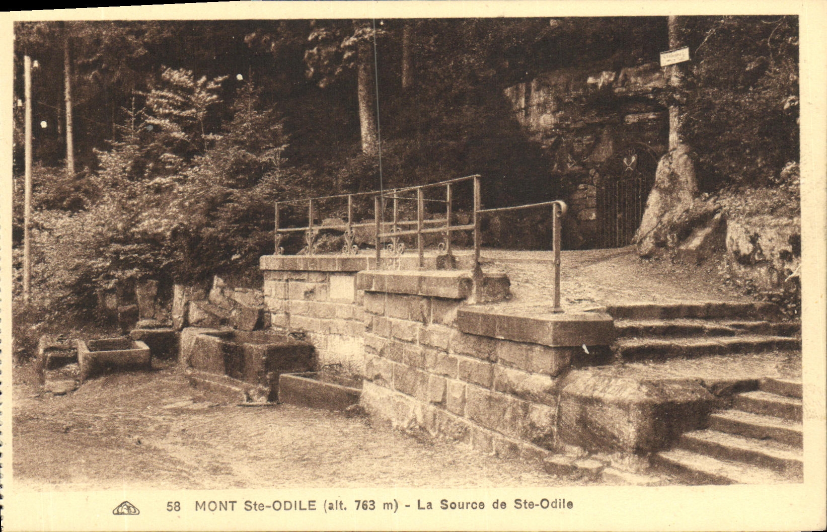 CPA Mont Ste Odile La Source de Ste Odile