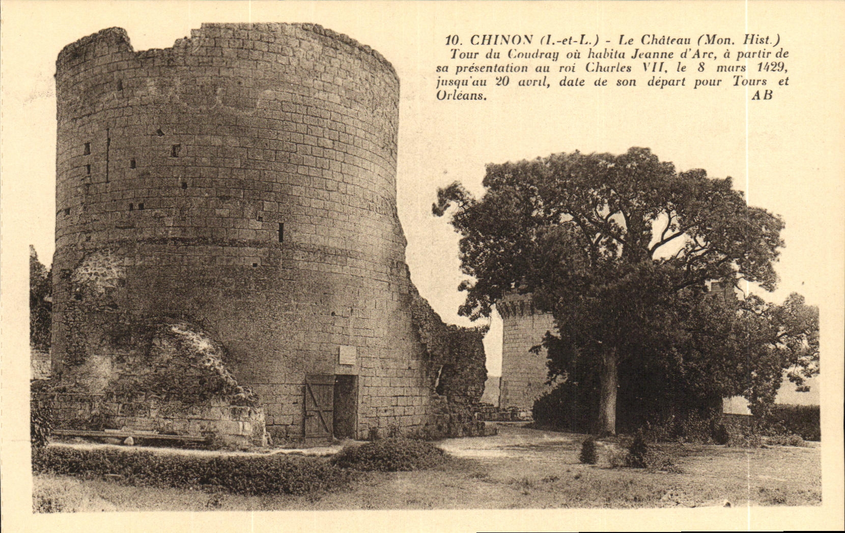 VINTAGE POSTCARD Chinon the Castle Turn of Condray or Lived Jeanne D Arc