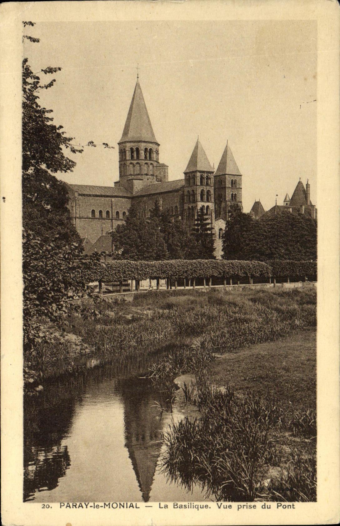 VINTAGE POSTCARD Paray Monial the Basilica Seen from of the bridge