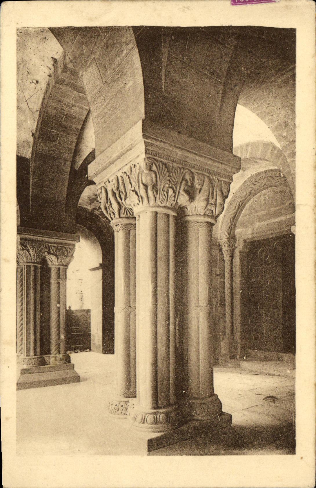 VINTAGE POSTCARD Paray Monial Entered of the Basilica