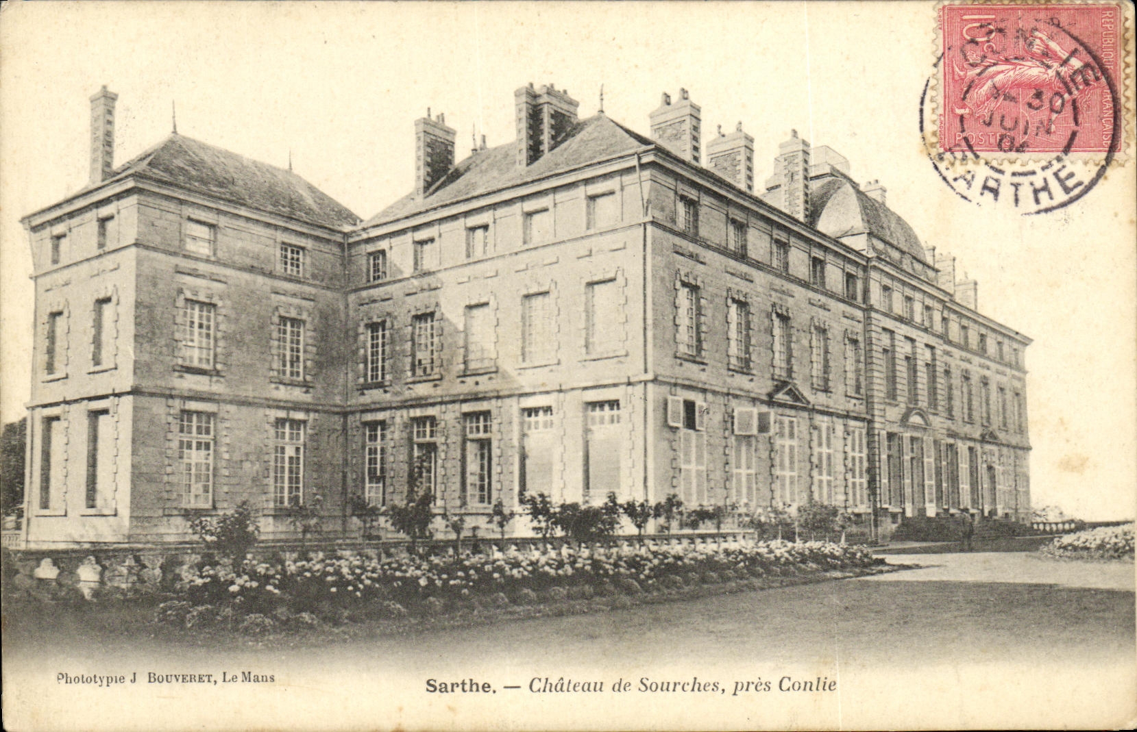 VINTAGE POSTCARD the Sarthe Castle of Sourches Close Conlie