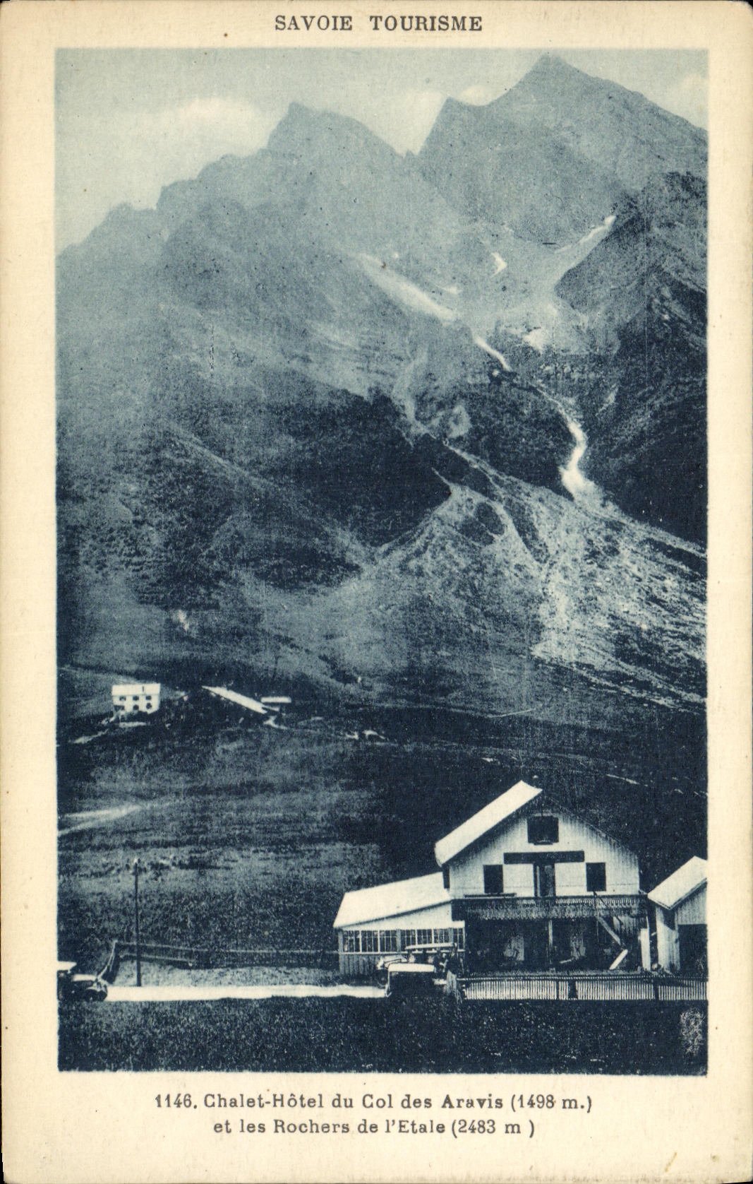 VINTAGE POSTCARD Country cottage Hotel of the collar of Aravis and the Rocks of L Slack