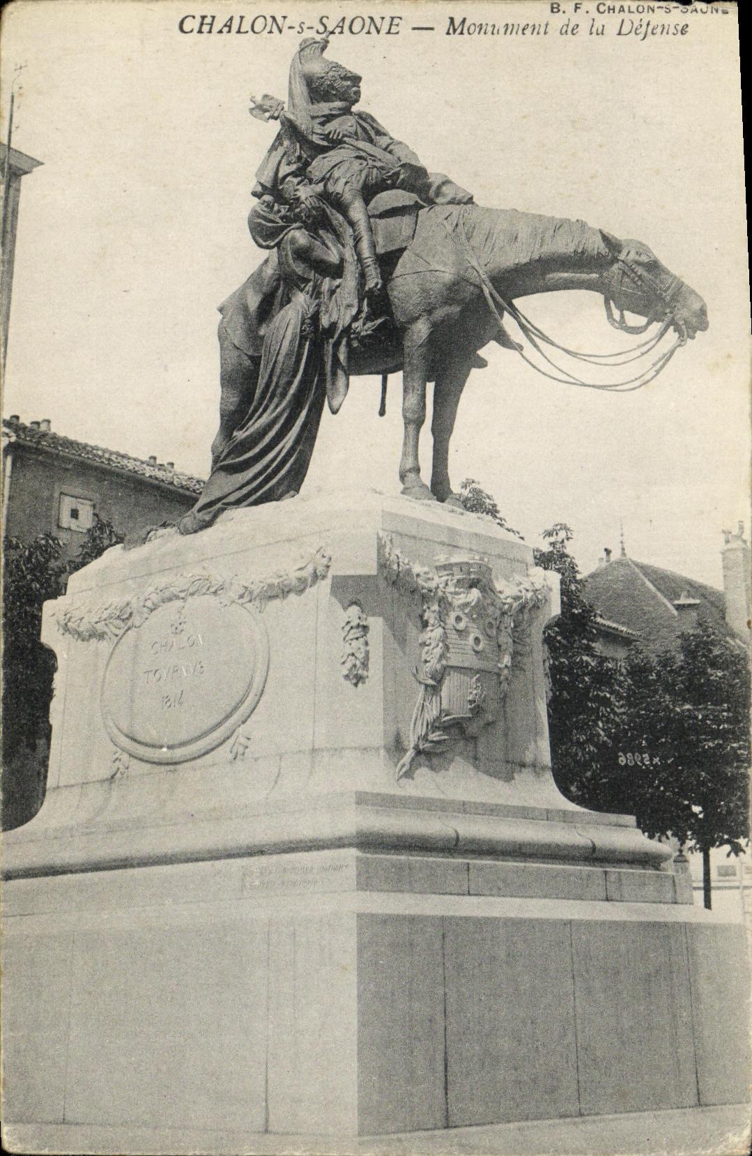 Red red S de la POSTAL de la VENDIMIA el monumento de Saone de la defensa de Militaria