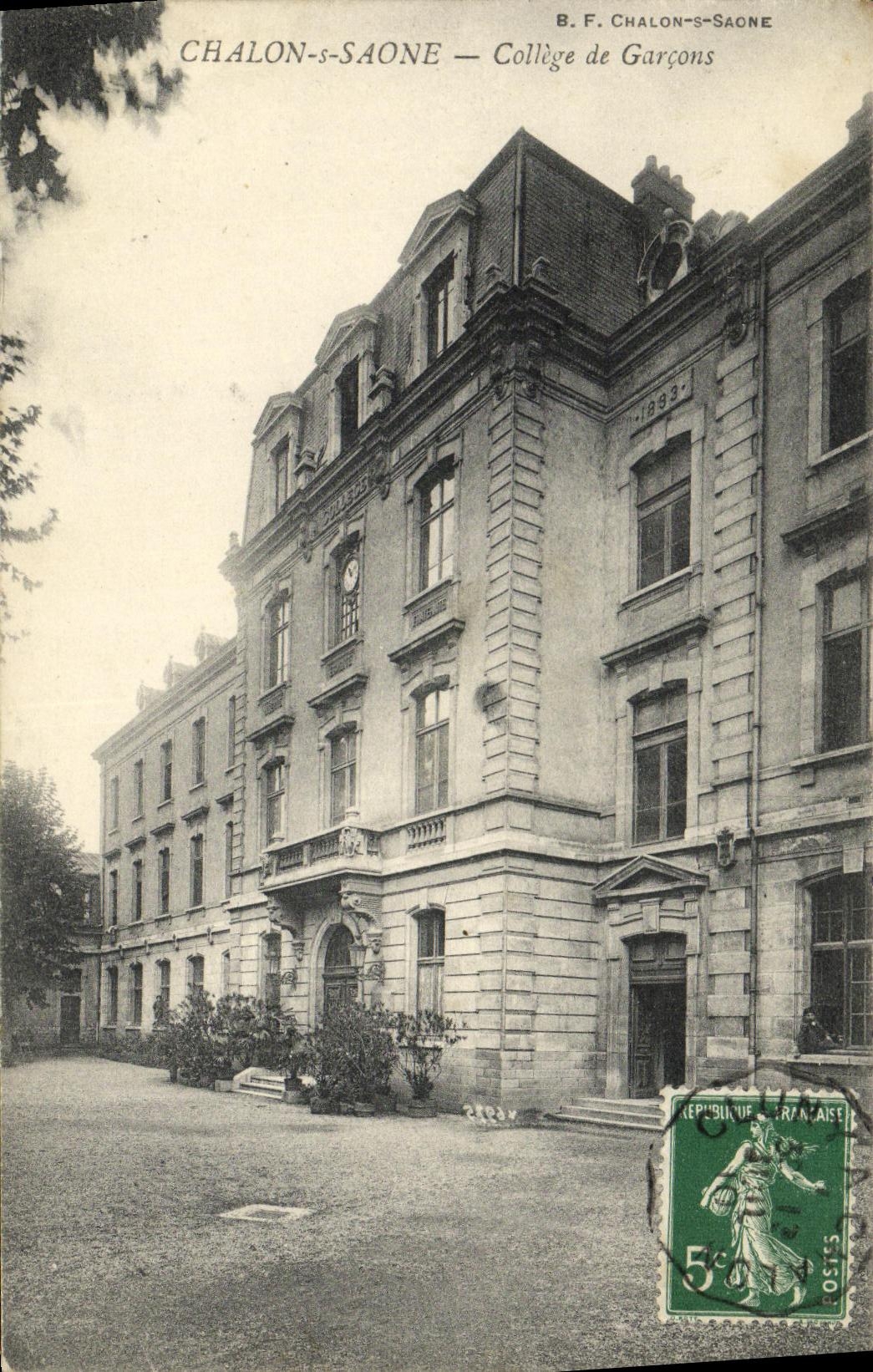 Red red S de la POSTAL de la VENDIMIA la universidad de Saone de muchachos