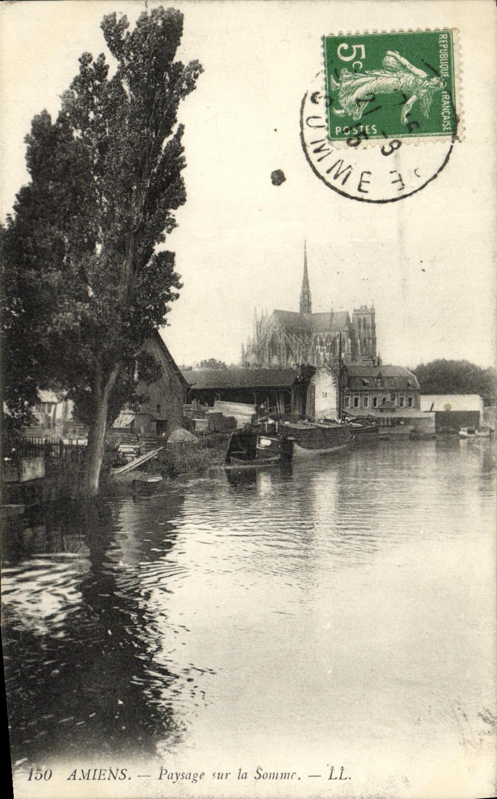 CPA Amiens Paysage sur la Somme Bateau Peniche