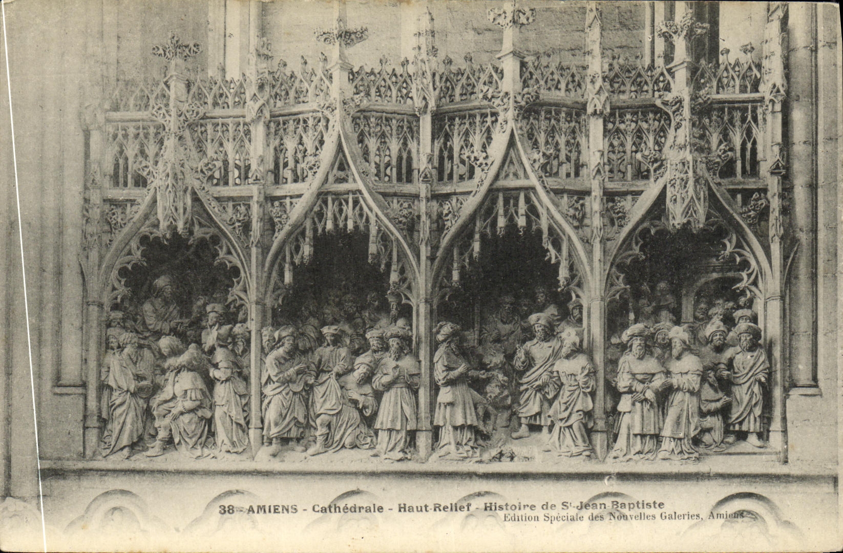 CPA Amiens Cathedrale Haut Releif Histoire de St Jean Baptiste