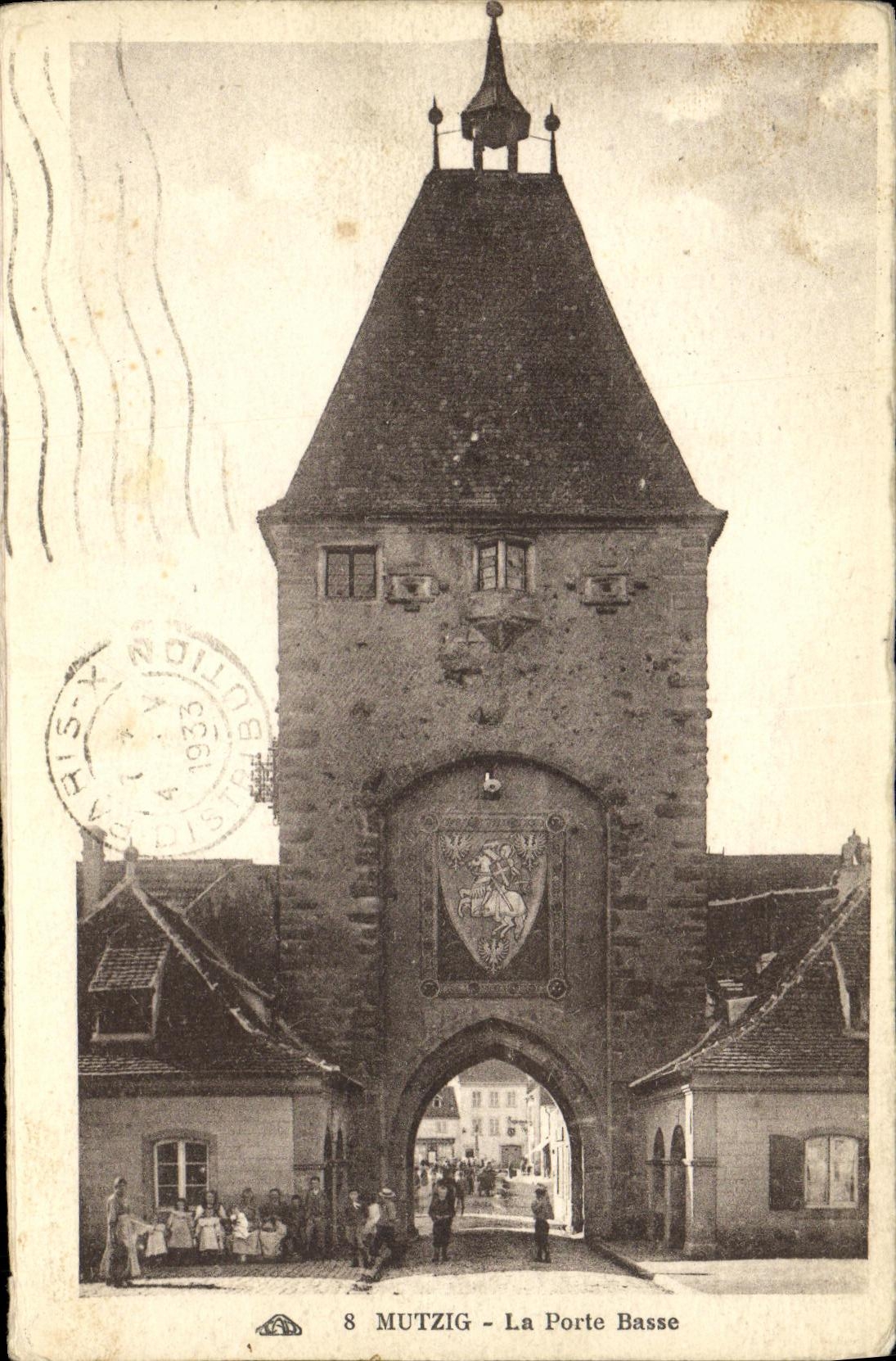 VINTAGE POSTCARD Mutzig the Low Gate