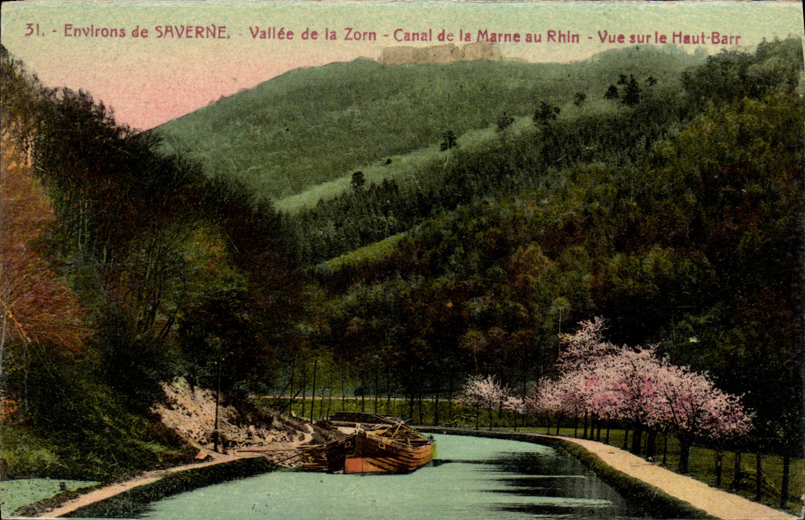 CPA Environs de Saverne Vallee de la Zorn Canal de la Marne au Rhin Vue sur le Haut Barr peniche