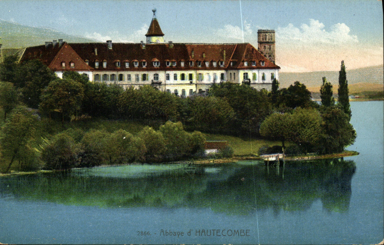 VINTAGE POSTCARD Abbey D Hautecombe
