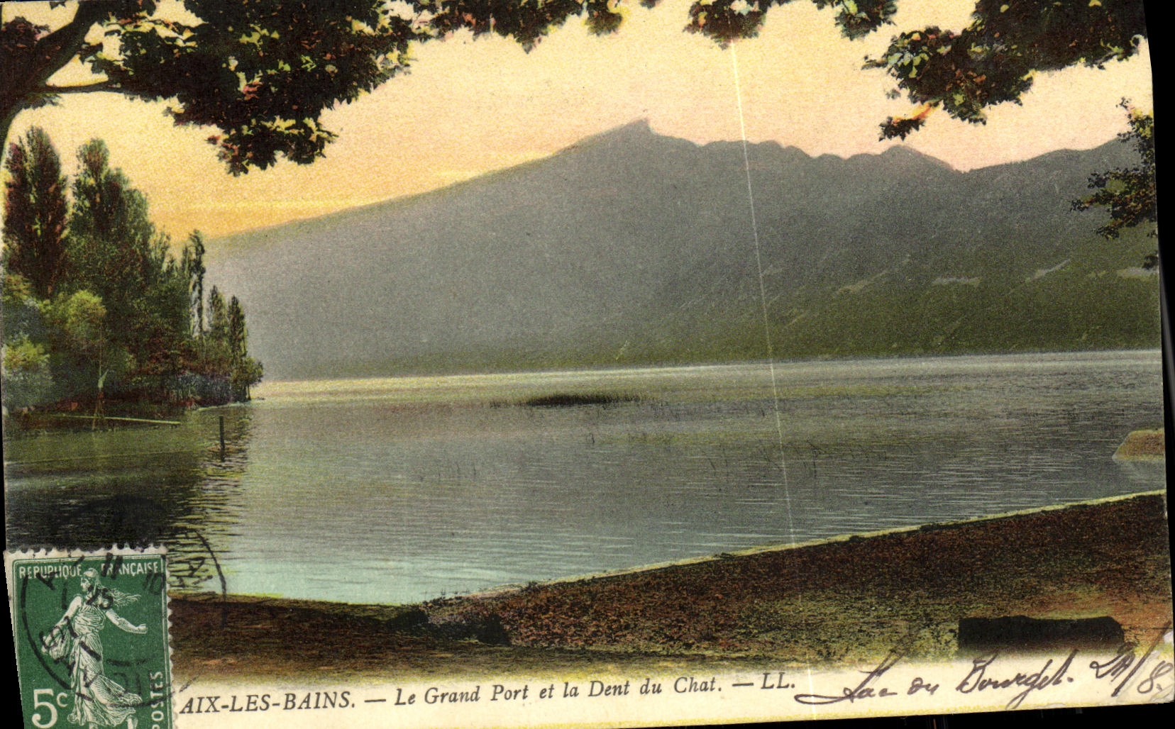 CPA Aix Les Bains Le grand port et la dent du caht