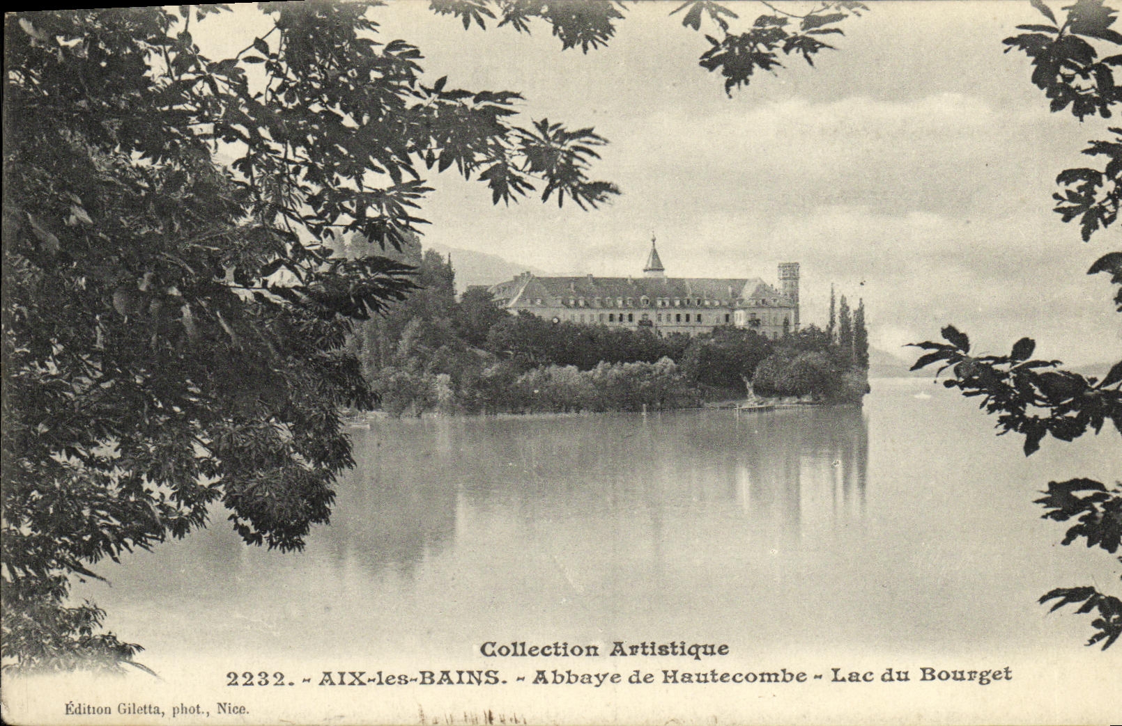 CPA Aix Les Bains Abbaye de Hautecombe Lac du Bourget