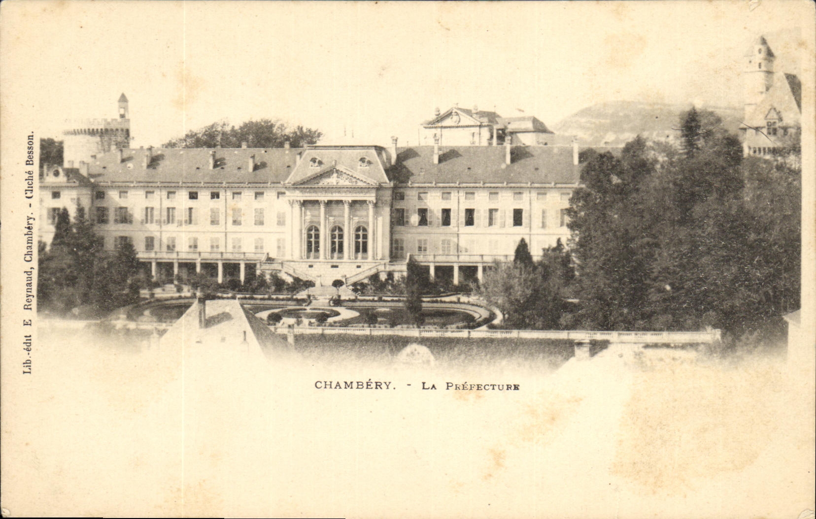 CPA Chambery La Prefecture 