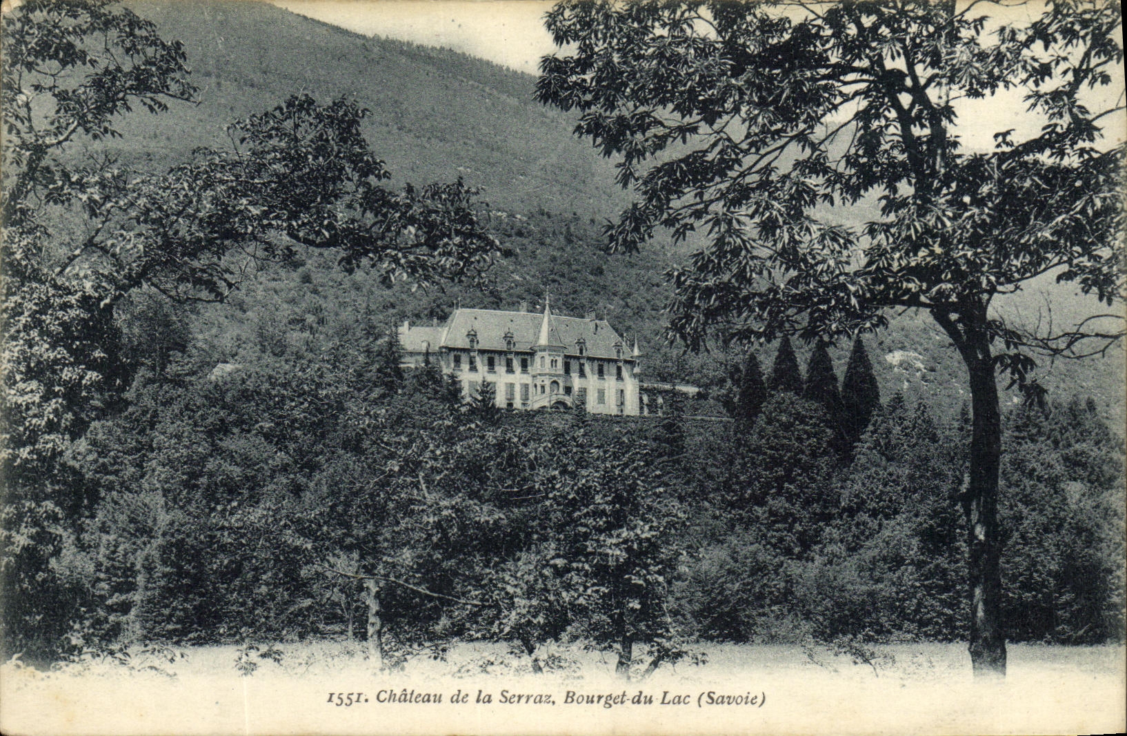 VINTAGE POSTCARD Castle of Serraz Le Bourget of the Lake