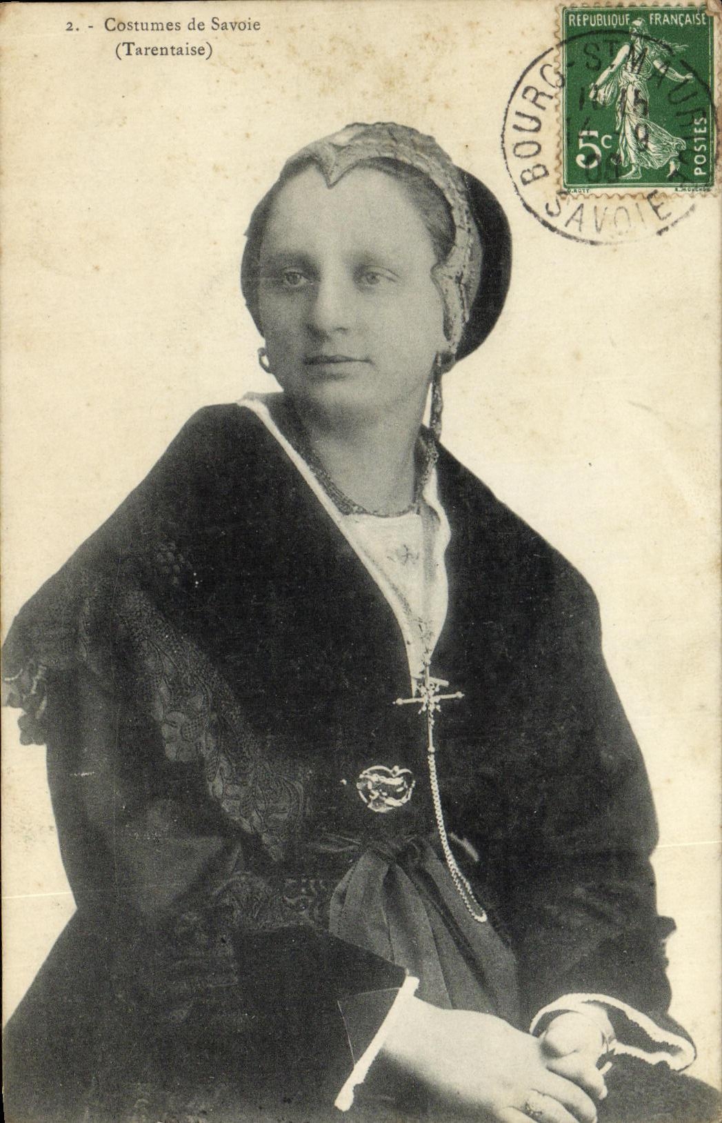 VINTAGE POSTCARD Costumes of Savoy Tarentaise Folklore Costume