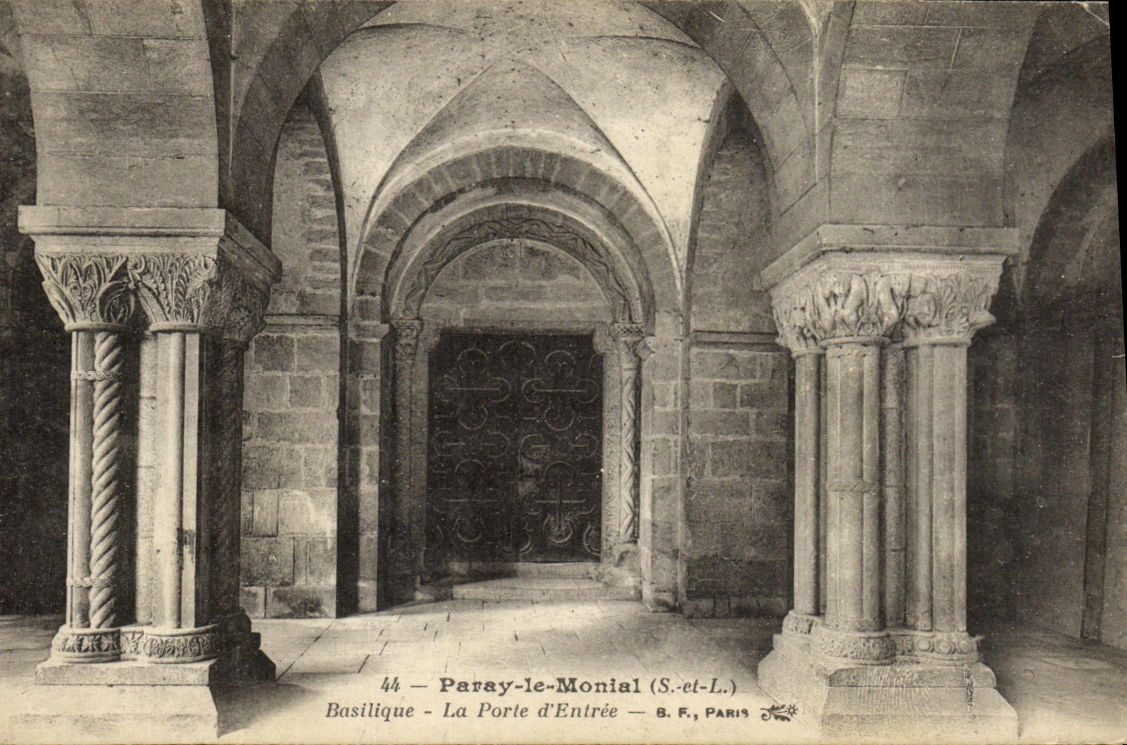 VINTAGE POSTCARD Paray Monial Basilica the Gate D Entered