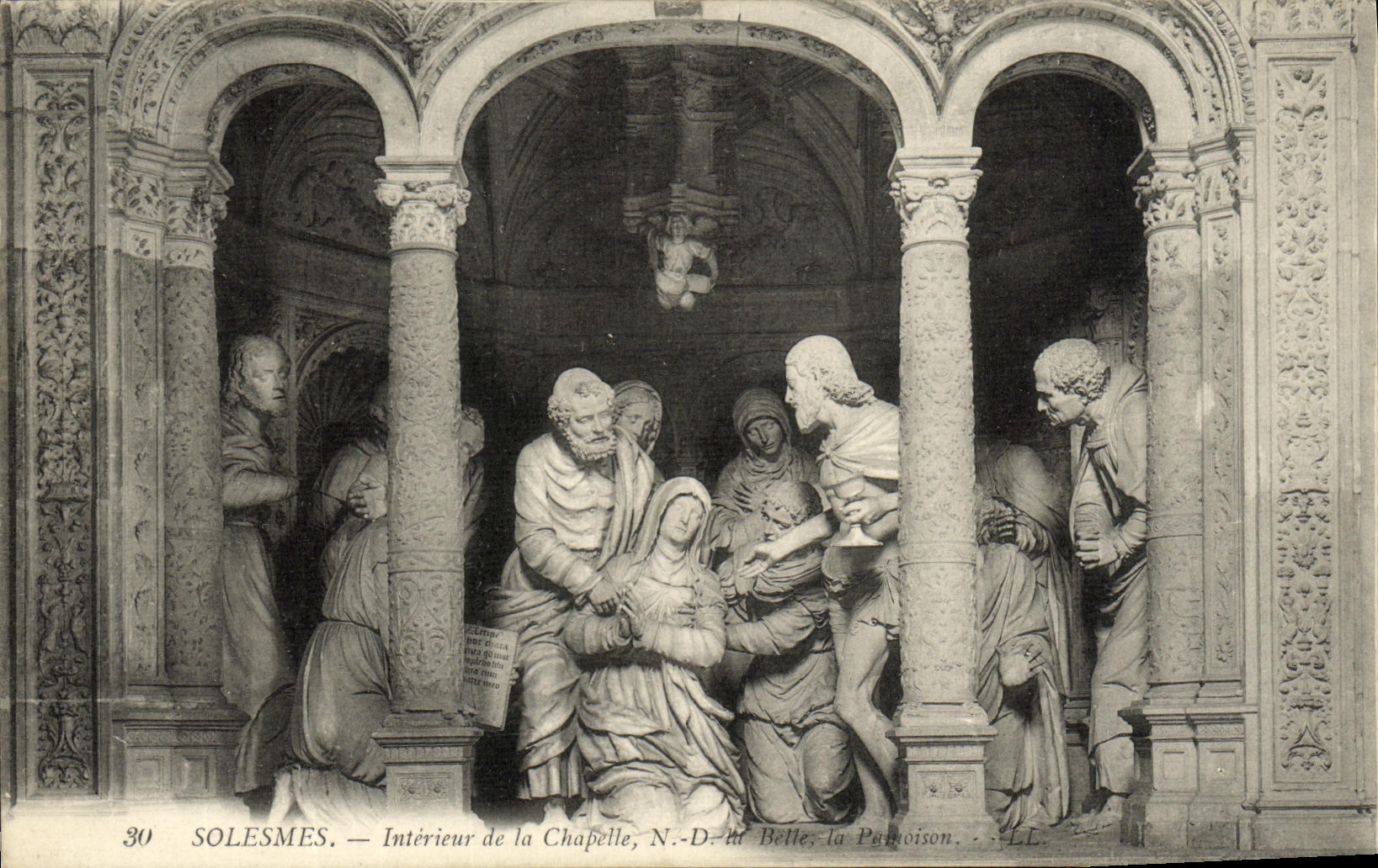 VINTAGE POSTCARD Abbey of Interior Solesmes of the Vault ND Beautiful Pamoison