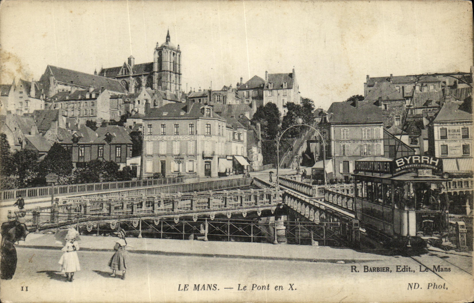 CPA Le Mans Le Pont en X Tramway Byrrh 