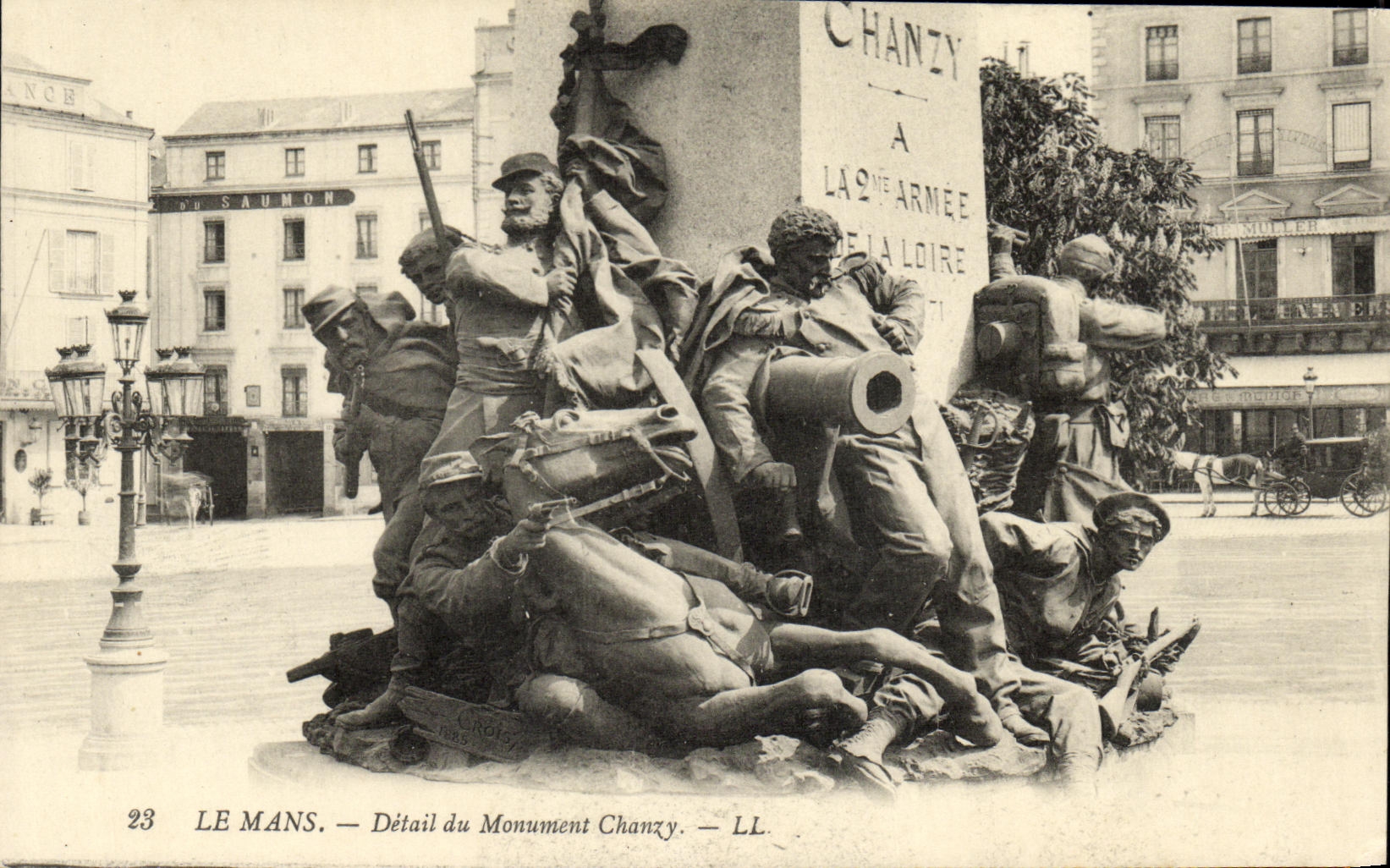 CPA Le Mans Detail Monument Chanzy Militaria