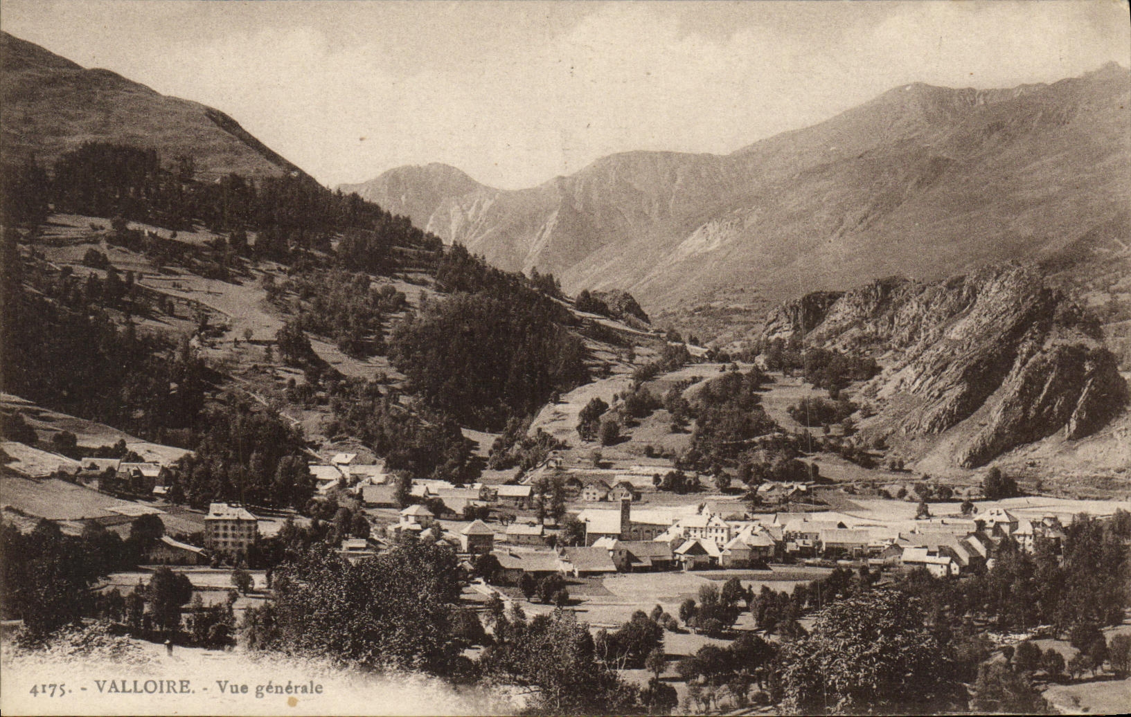 VINTAGE POSTCARD Valloire View