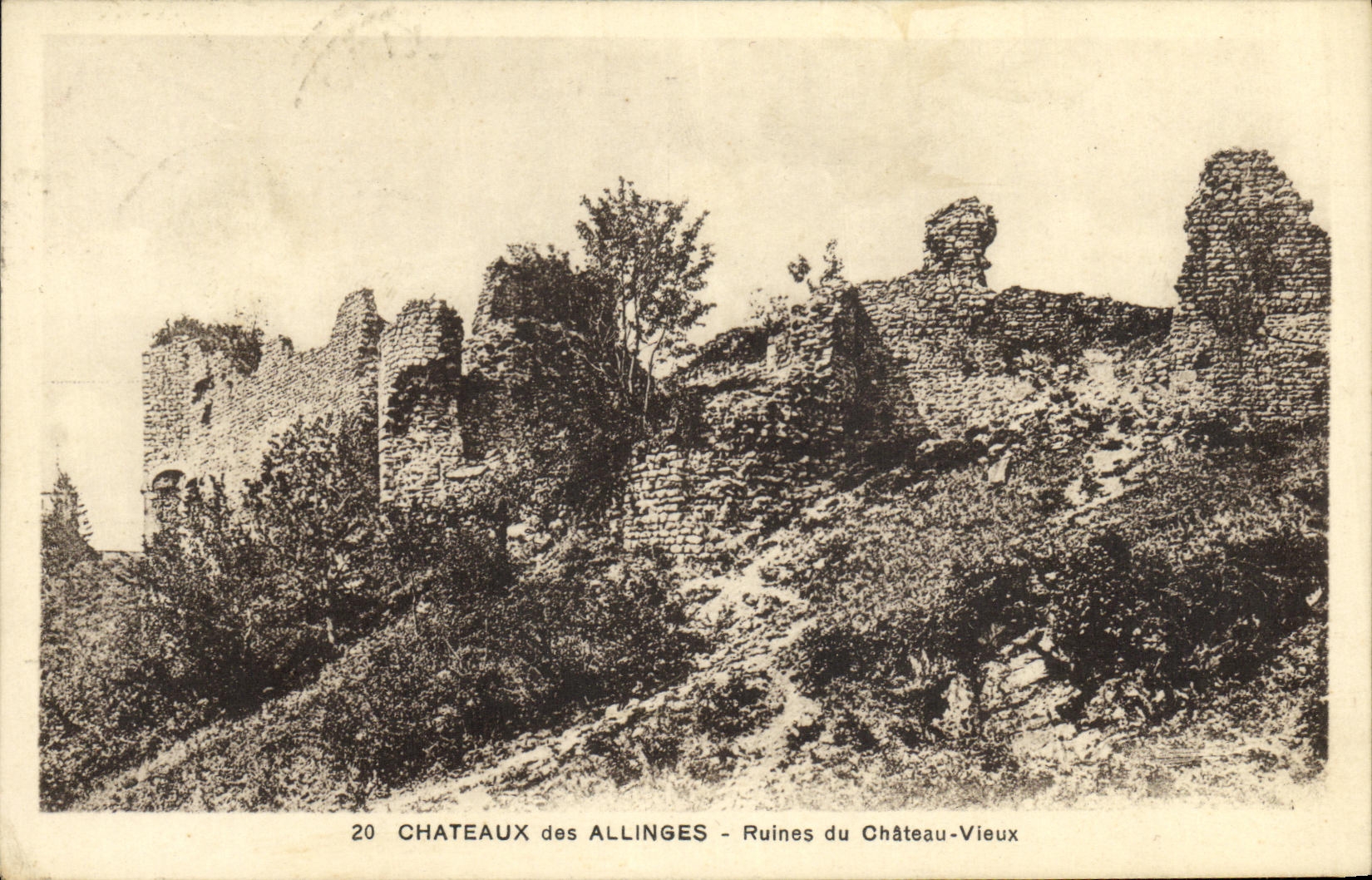 VINTAGE POSTCARD Castles of Allinges Ruins of the Old Castle