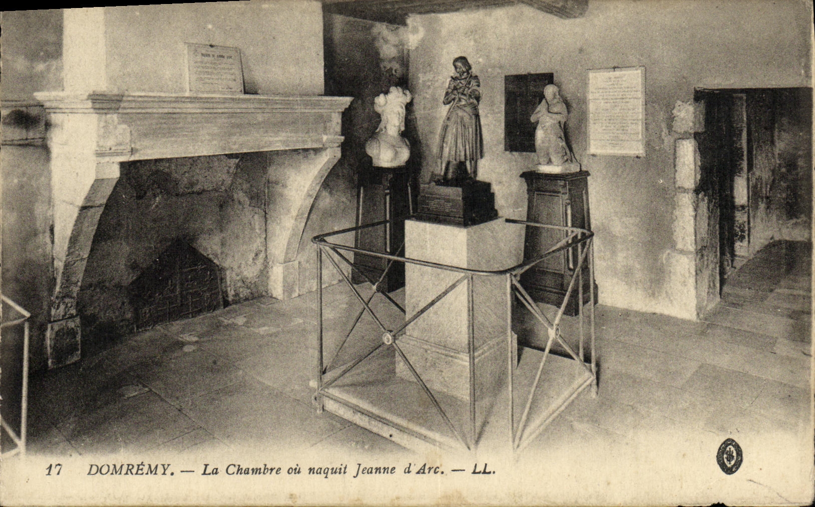 La POSTAL Domremy de la VENDIMIA el cuarto o era arco nato de Jeanne D