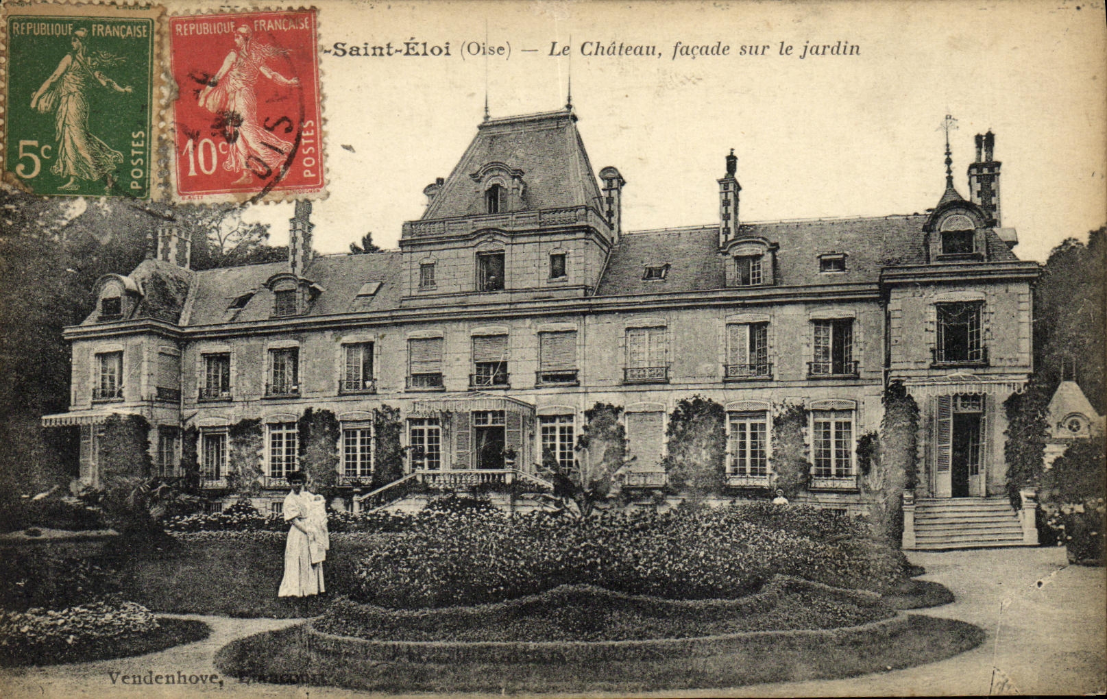 POSTAL Saint Eloi de la VENDIMIA el ataque frontal del castillo en el jardin