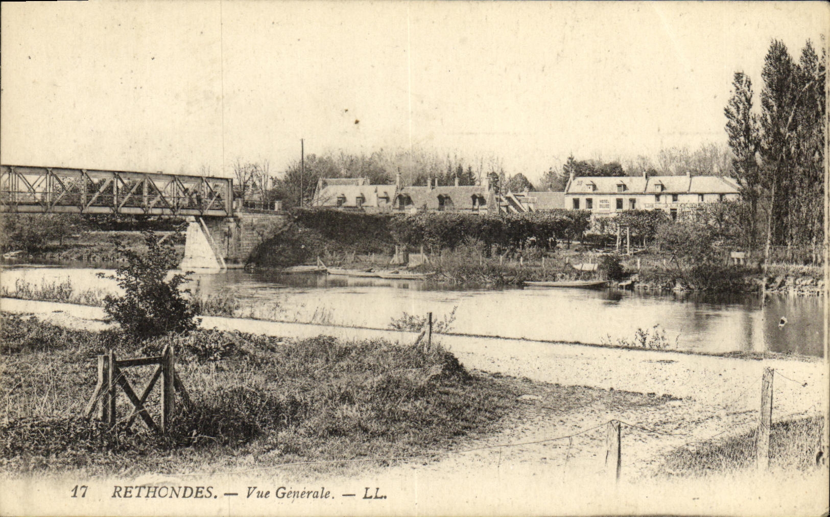 VINTAGE POSTCARD Rethondes View