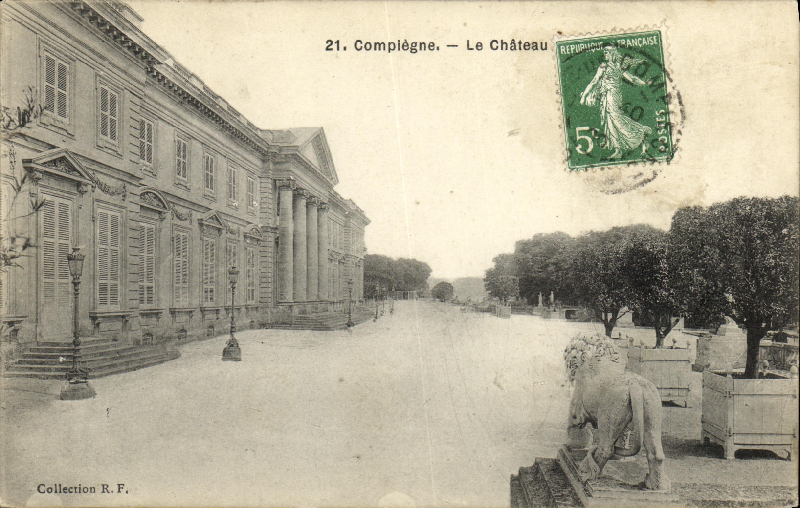 CPA Compiegne Le Chateau Lion