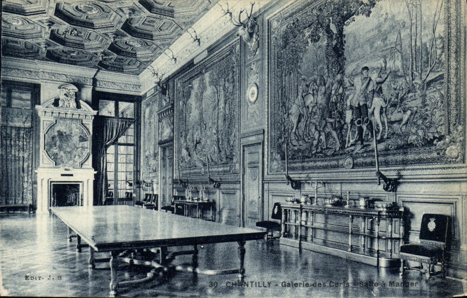 Castillo de la POSTAL de la VENDIMIA de la galeria de Chantilly del comedor de los machos