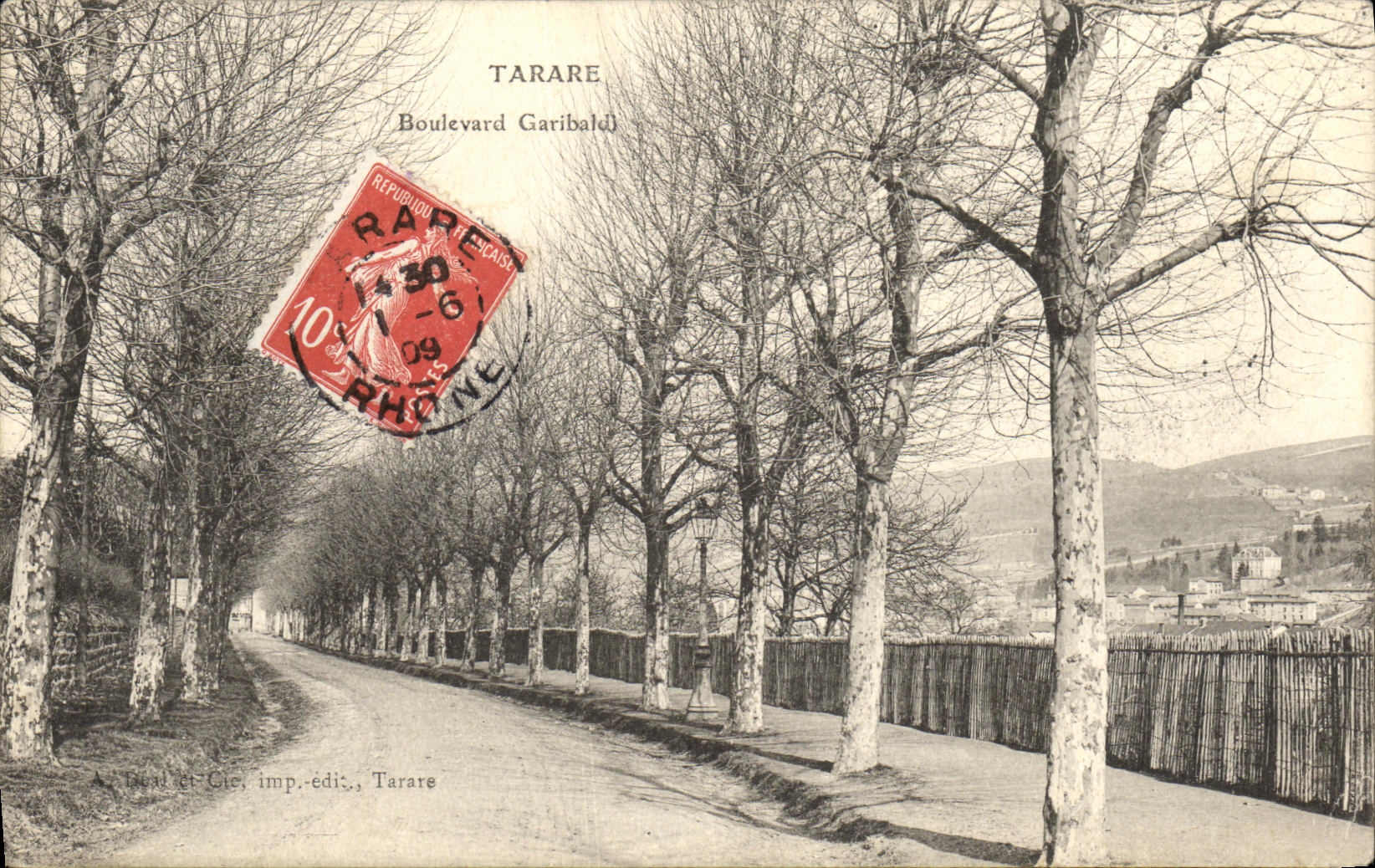 VINTAGE POSTCARD Winnowing machine Garibaldi Boulevard