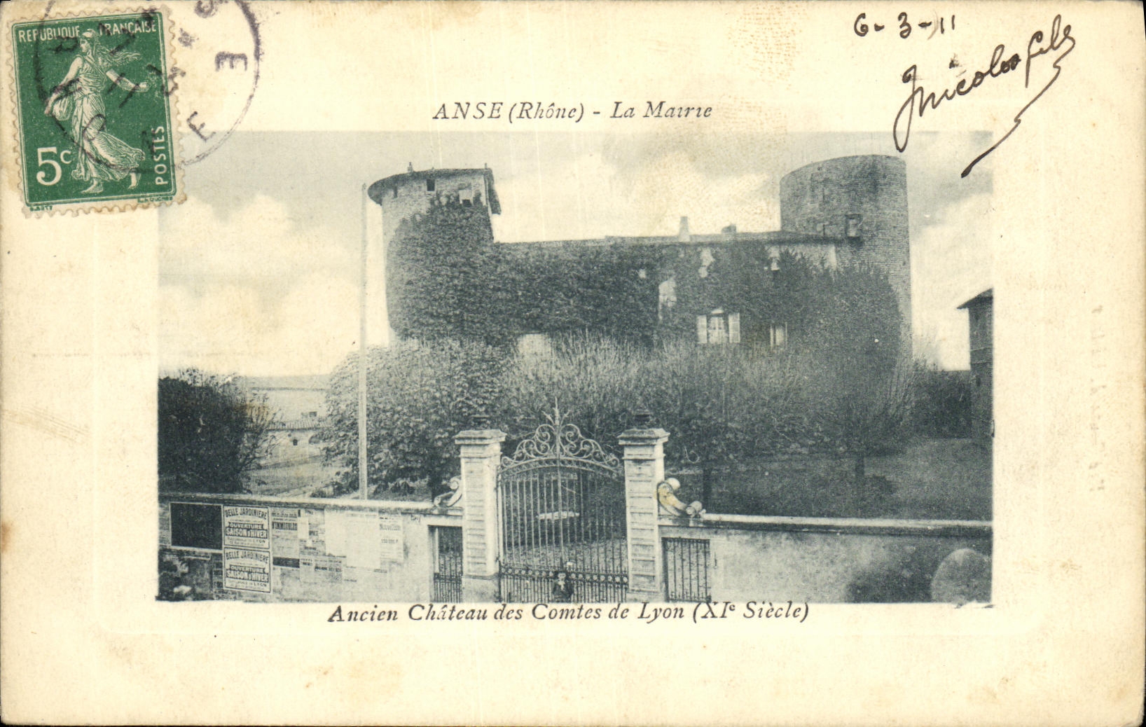 VINTAGE POSTCARD Old Castle of the Counts de Lyon Handle