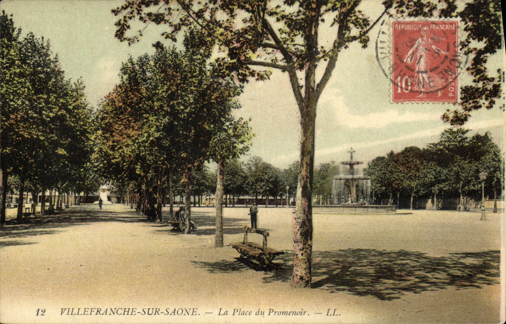 VINTAGE POSTCARD Villefranche On the Saone the Place of the Promenade