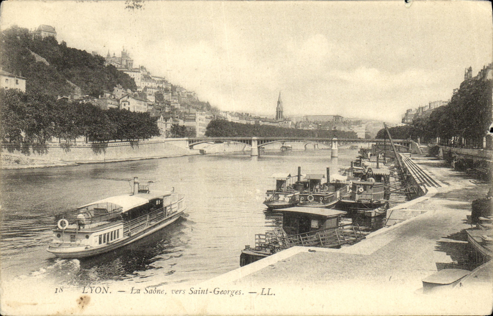 VINTAGE POSTCARD Lyon the Saone towards Saint Georges Boats