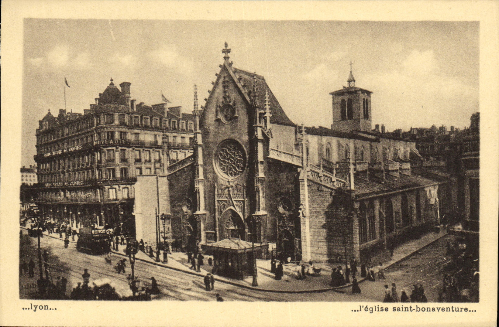 VINTAGE POSTCARD Lyon L church holy bonaventure
