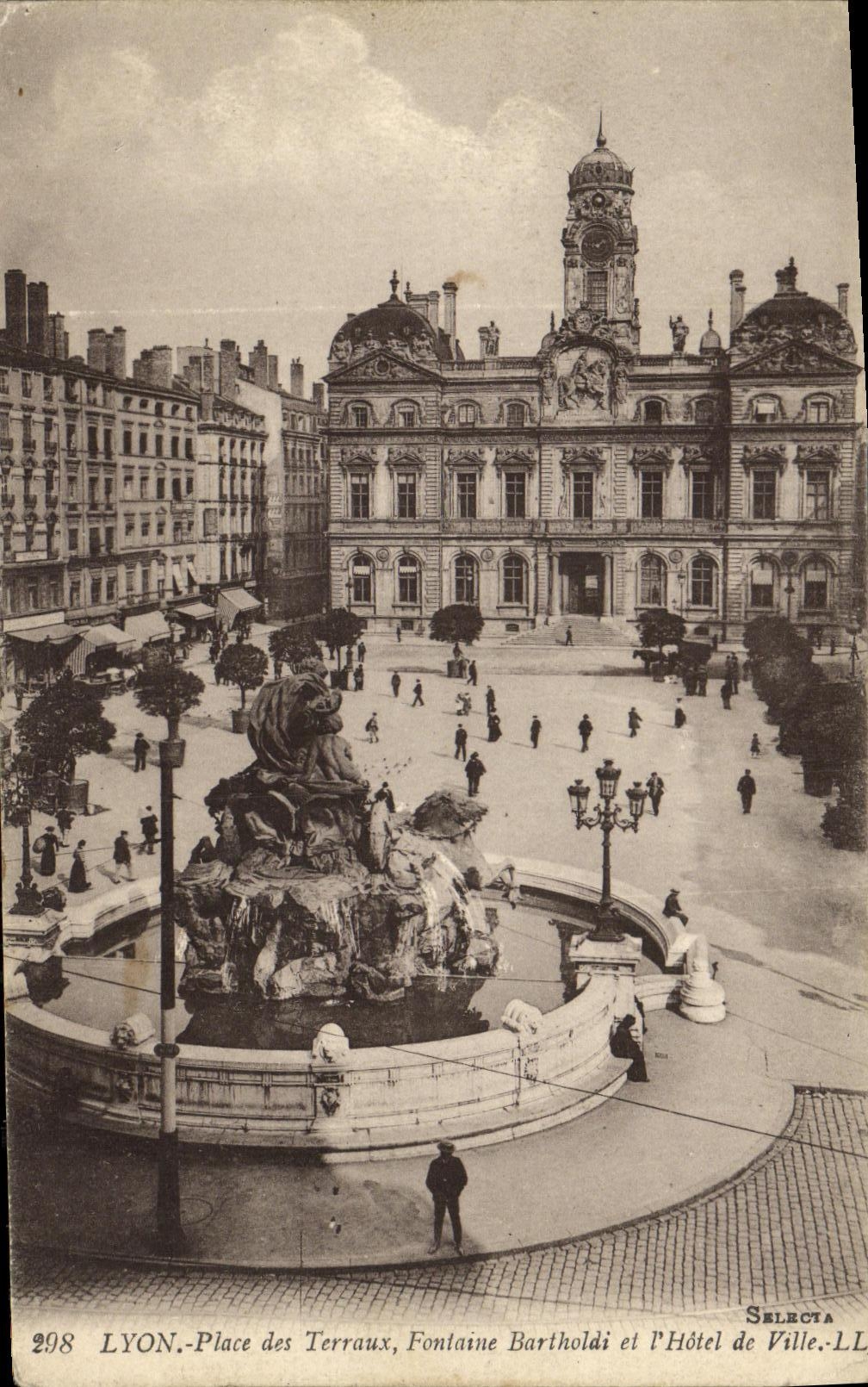 VINTAGE POSTCARD Lyon Places of Terraux Fontaine Bartholdi and L Town hall