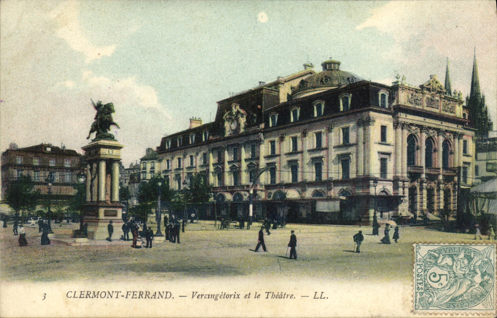 POSTAL Clermont Ferrand Vercingetorix de la VENDIMIA y el teatro