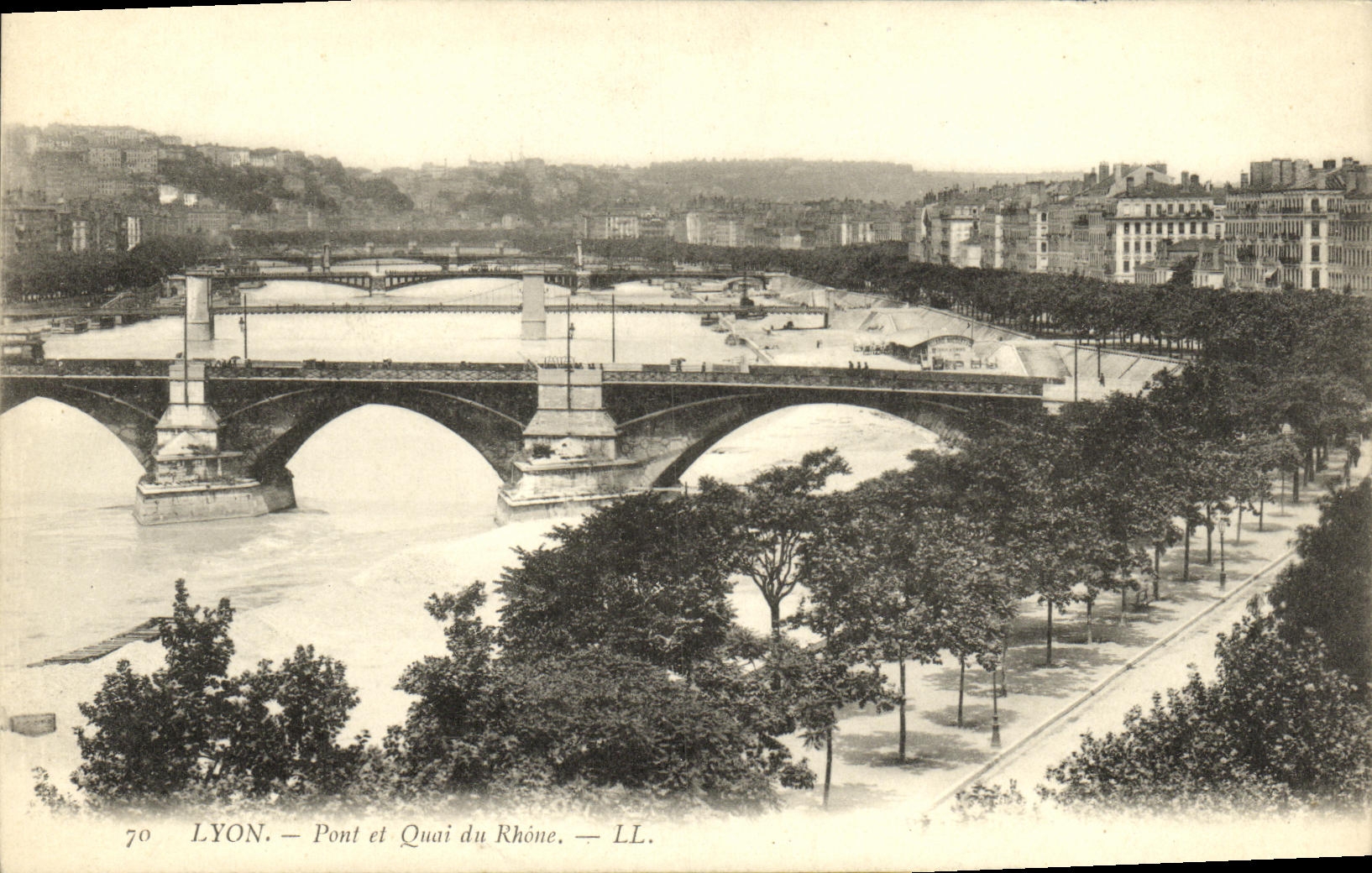 VINTAGE POSTCARD Lyon Bridge and Quay of the Rhone