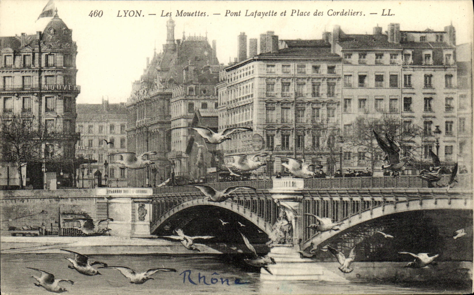 POSTAL Lyon de la VENDIMIA el puente de Lafayette de las gaviotas y el lugar de Cordeliers
