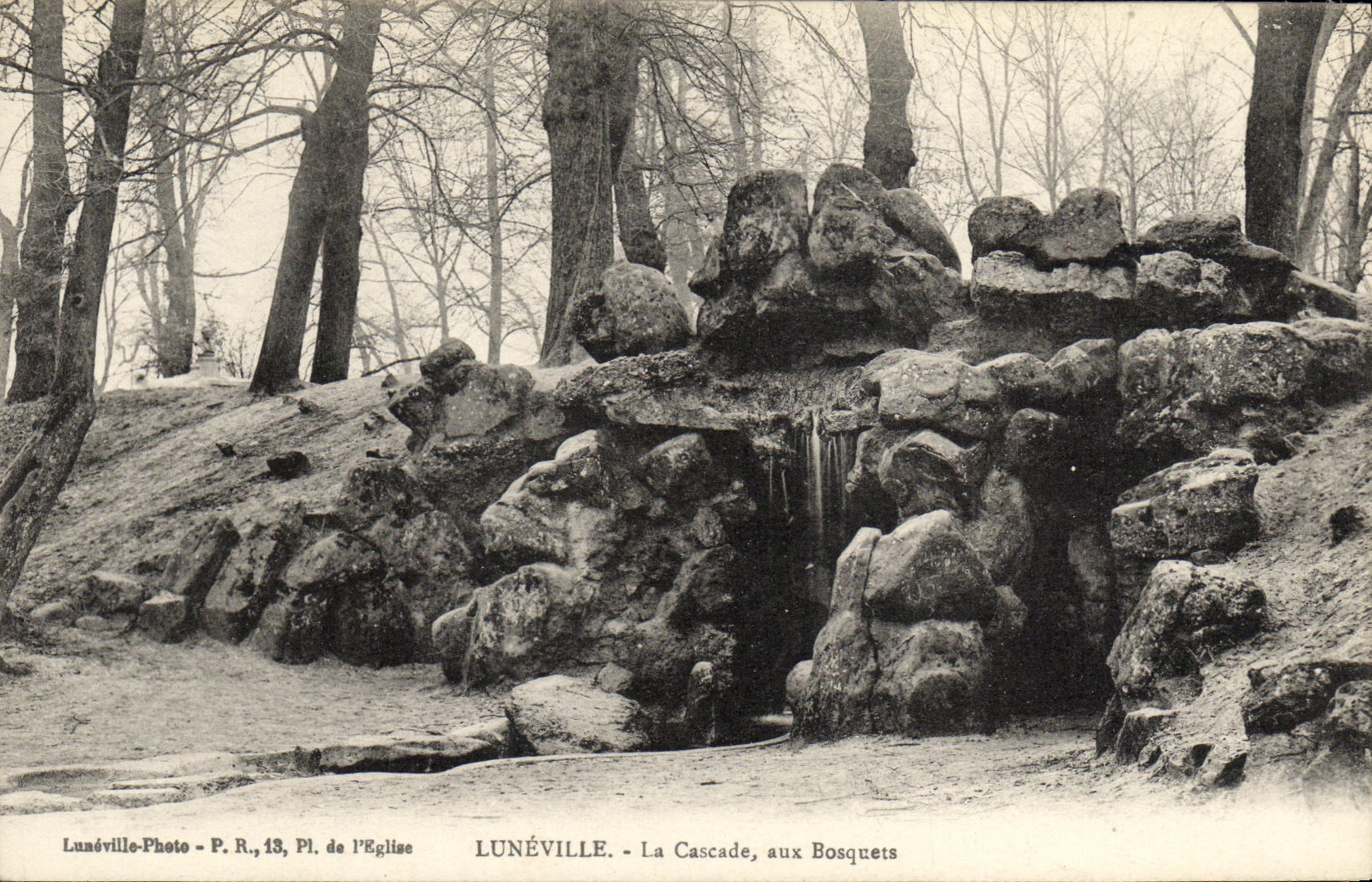 VINTAGE POSTCARD Luneville the Cascade With the Thickets