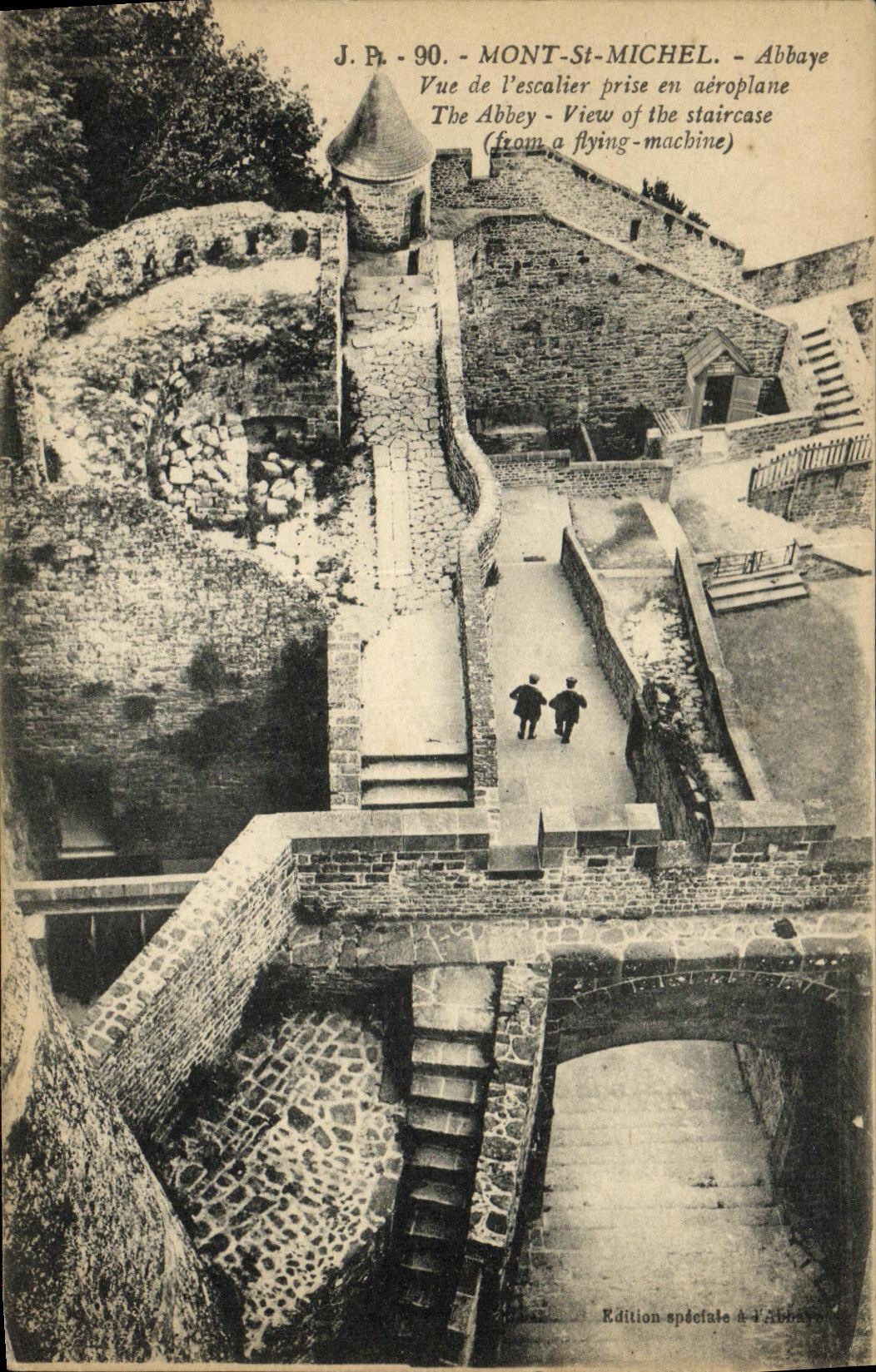 CPA Mont Saint Michel Abbaye Vue De L escalier Prise En aeroplane Avion