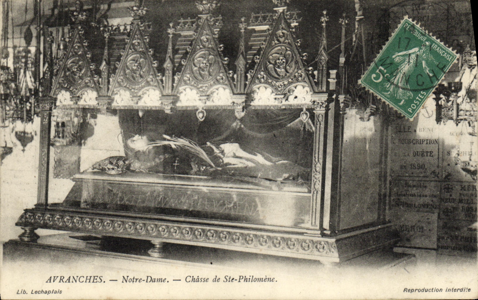 La POSTAL Avranches Notre Dame de la VENDIMIA expulsa el co  Philomene