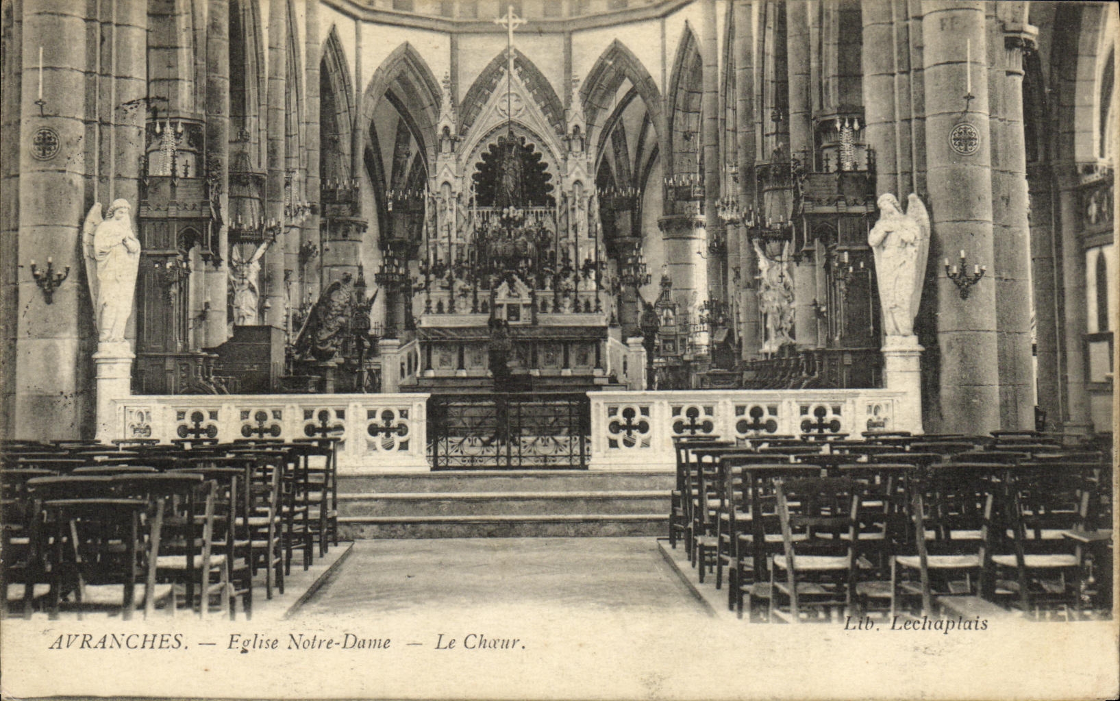 Estribillo de Avranches Notre Dame de la POSTAL de la VENDIMIA