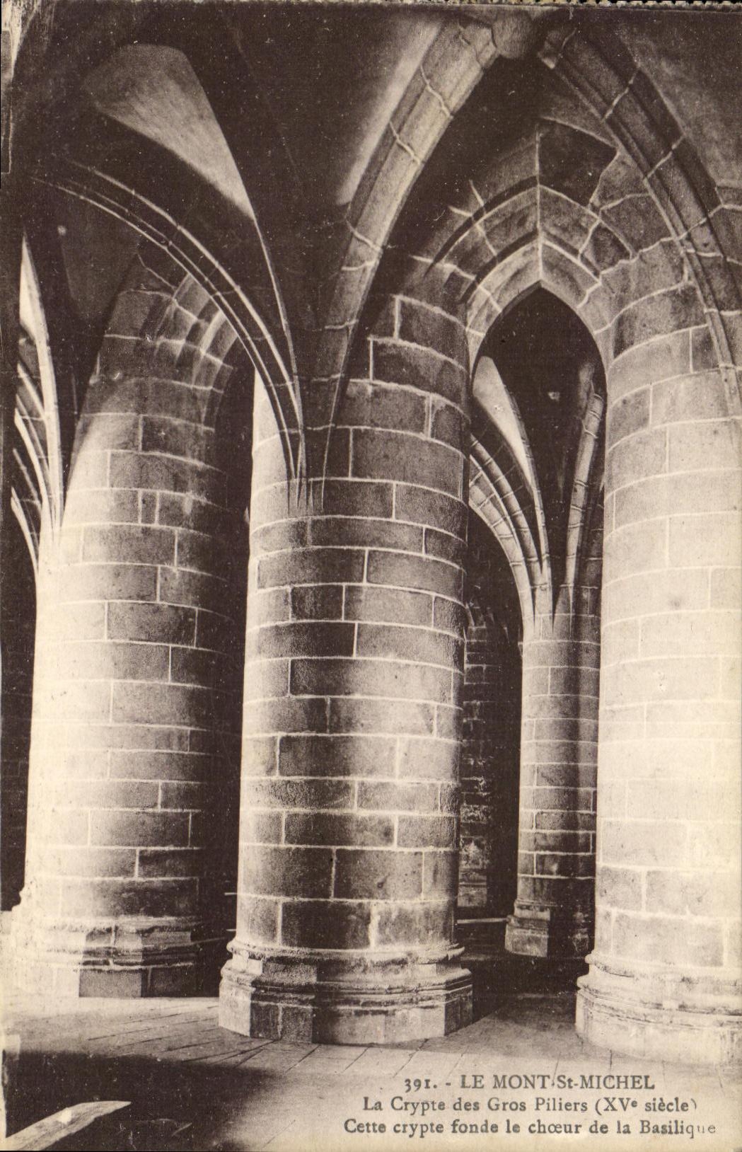 CPA Mont Saint Michel La crypte des gros piliers 