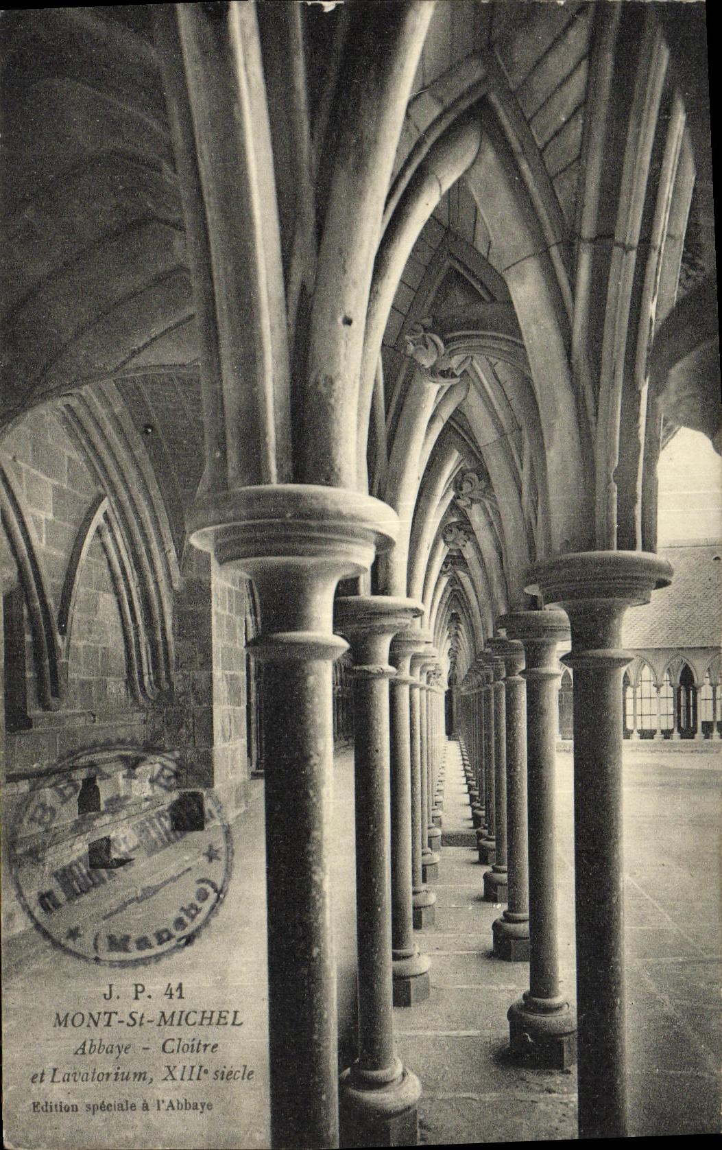 CPA Mont Saint Michel Abbaye Cloitre et lavatorium