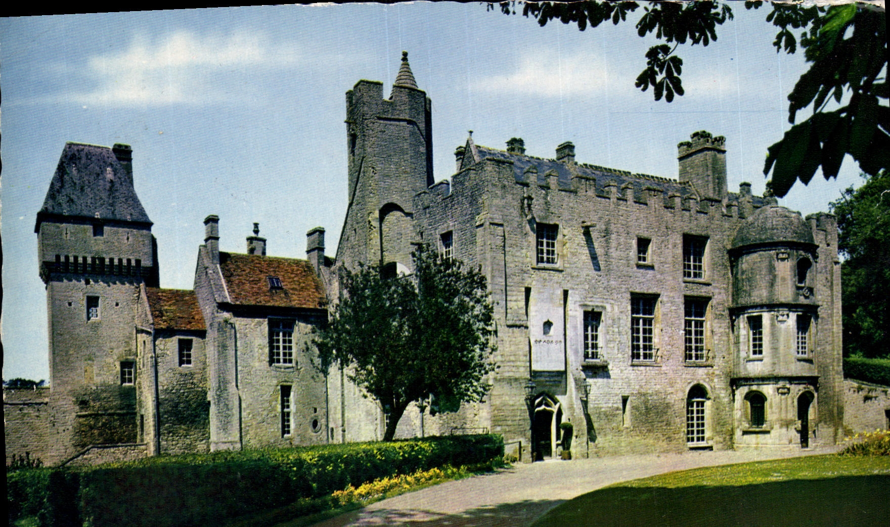 MODERN CARD Castle of Creully