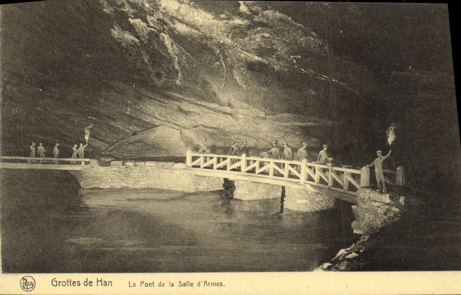 VINTAGE POSTCARD Caves of Han the Bridge of the Room D Weapons