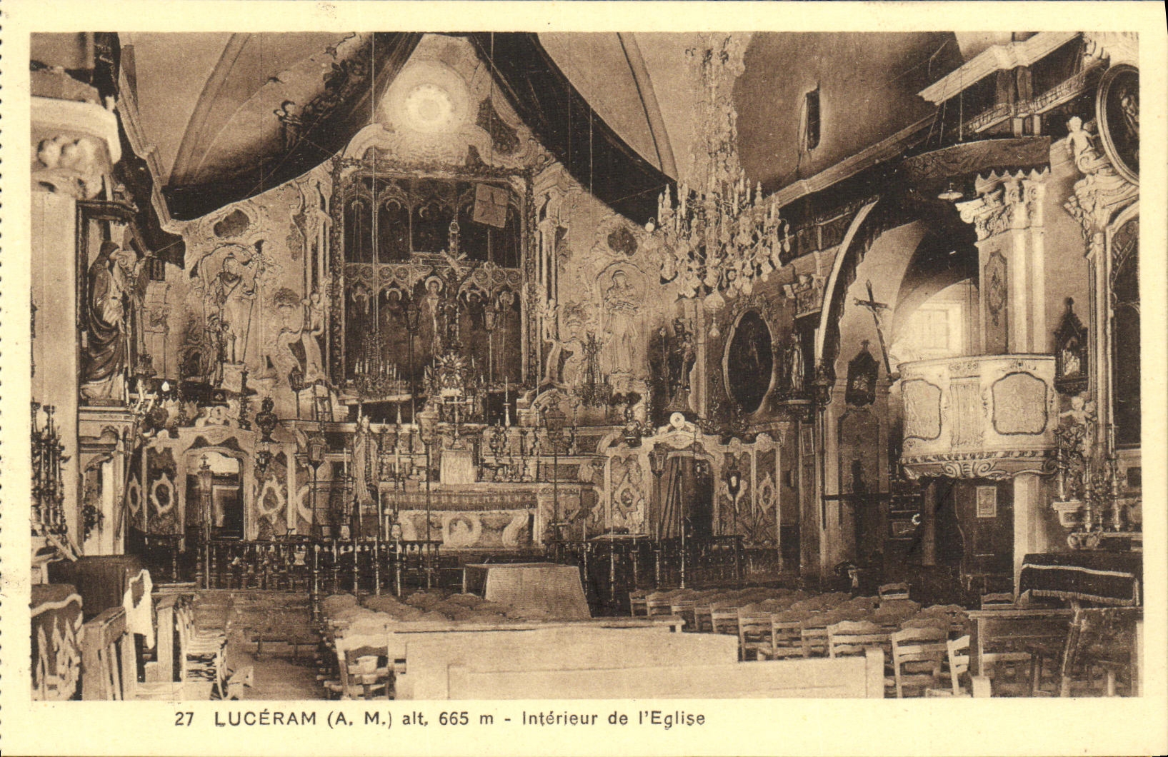 CPA Luceram Interieur de l Eglise