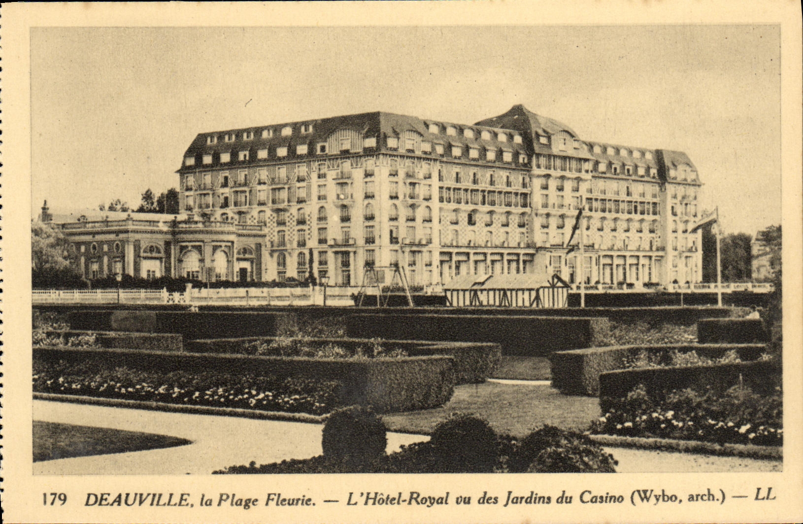 VINTAGE POSTCARD Deauville the Flowered Beach L Royal Hotel seen of the Gardens of Casaino
