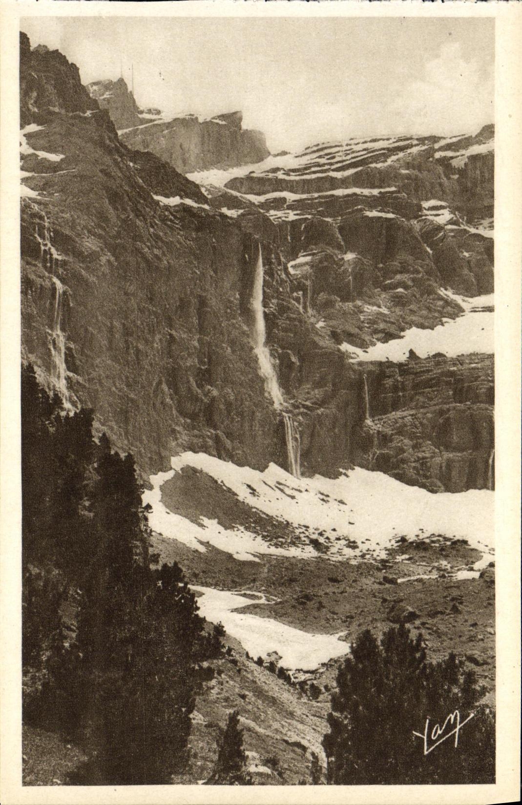 CPA Gavarnie Le Fond du Cirque et la Grande Cascade